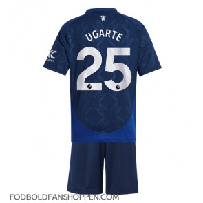 Manchester United Manuel Ugarte #25 Udebanetrøje Børn 2024-25 Kortærmet (+ Korte bukser)